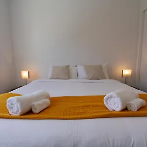 Peaceful 2 Bed Pad W/carpark , Christchurch New Zealand