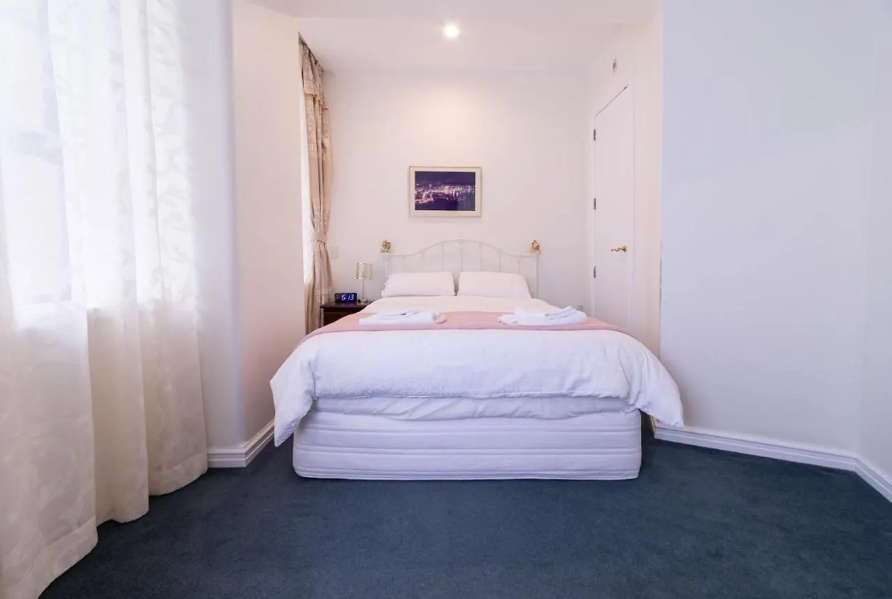 Wellington Cbd Apartment